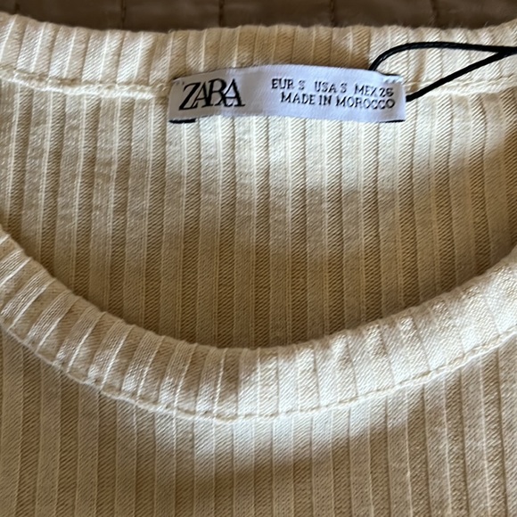 ZARA Sweater 🧶 - Picture 10 of 10